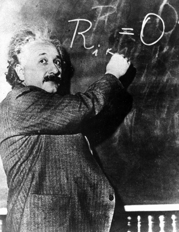 To lapper Albert Einstein skrev på en foredragsturné i Japan i 1922, ble auksjonert bort i Jerusalem tirsdag. 