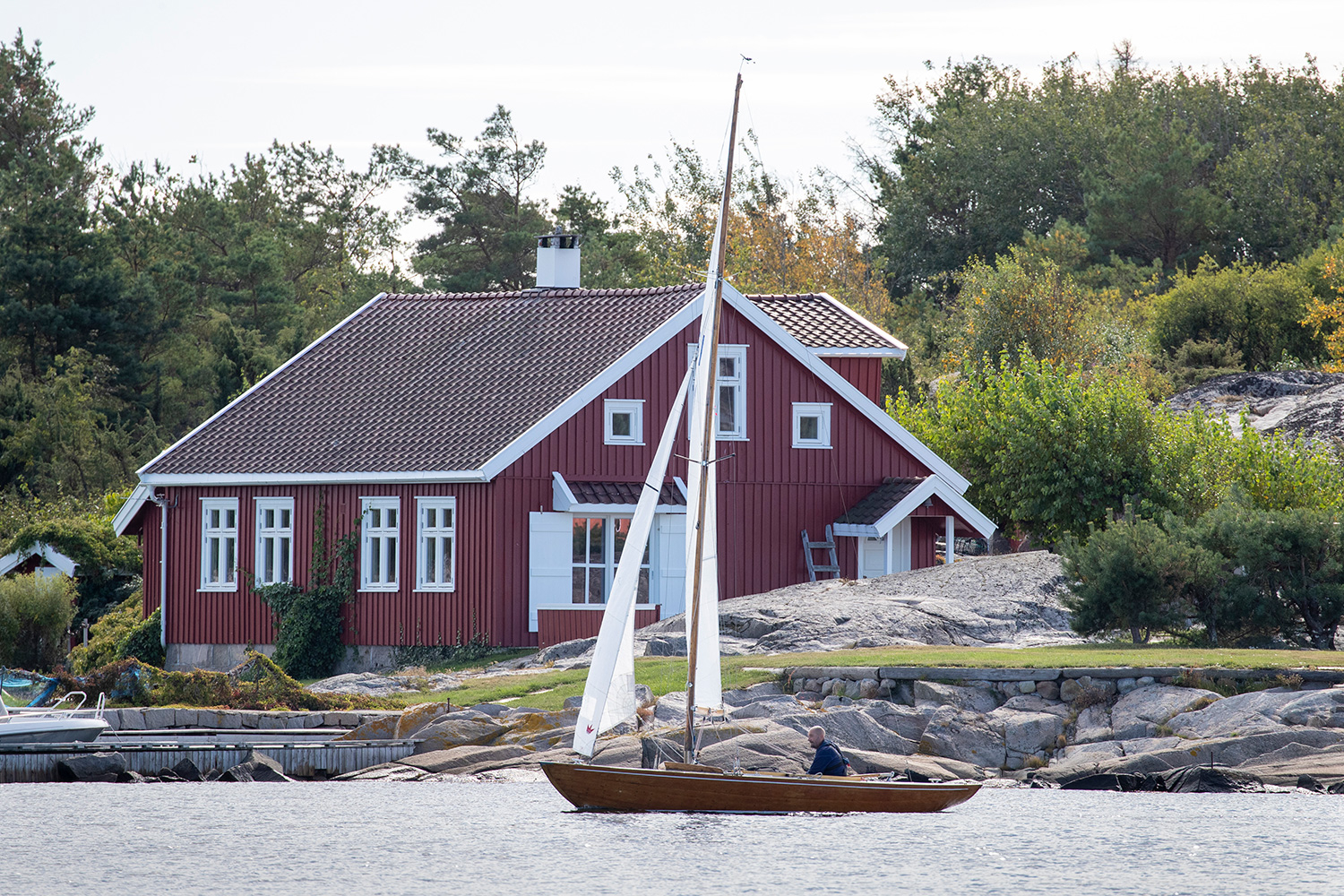 Prisene for sjøhytter har steget med 19 prosent i løpet av første halvår i år. Her i Skjærhalden. 