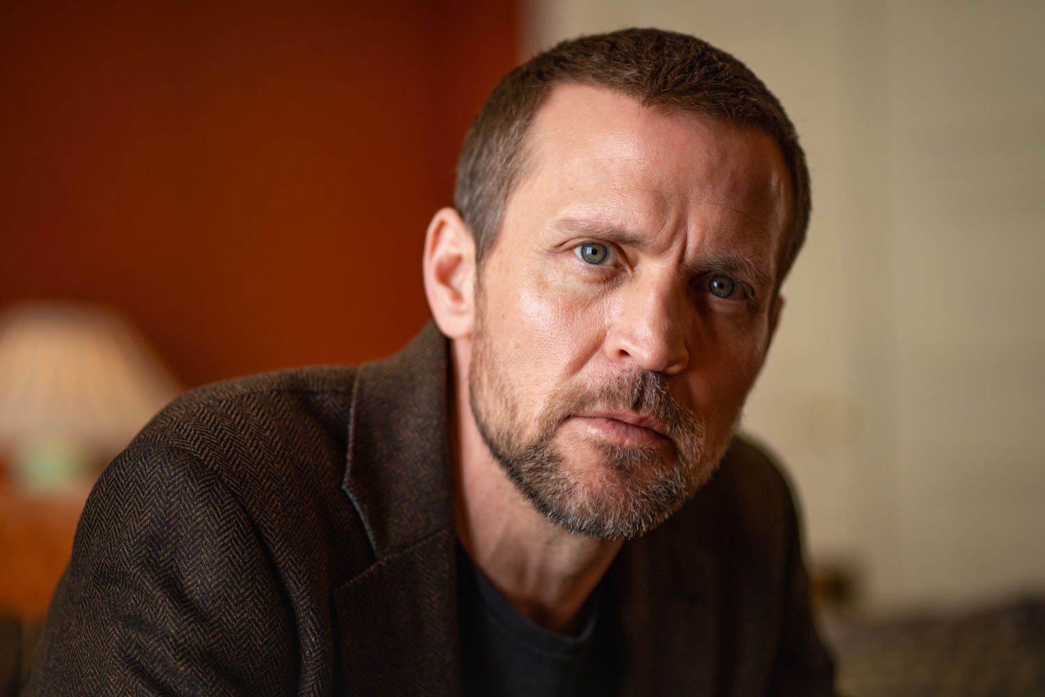 Skuespiller Tobias Santelmann på Netflix sin pressedag for TV-serien «Harry Hole».