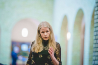 Nestleder og fungerende partileder Kirsti Bergstø i SV sier hun forventer at Ap og Sp kommer partiet i møte i forhandlingene.