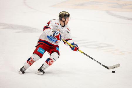 Vålerengas Mathis Olimb scoret ett av målene i 4-3-seieren over Ringerike søndag. 