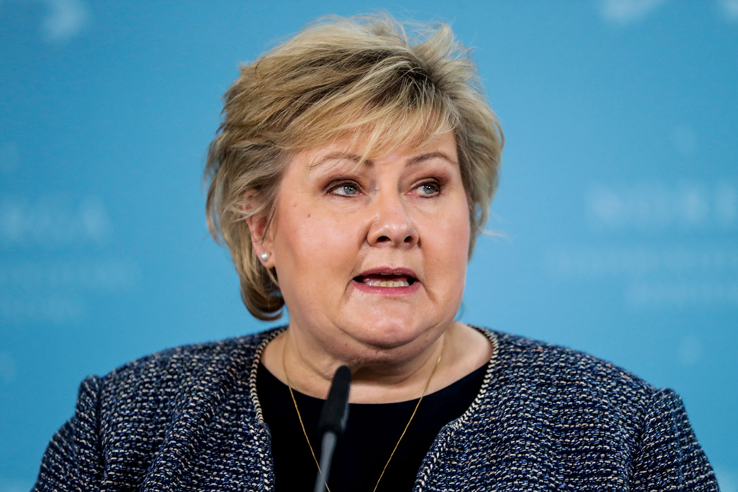 Statsminister Erna Solberg (H) er under politietterforskning for mulig brudd på koronaforskriften. 