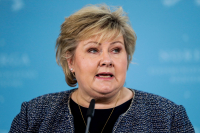 Statsminister Erna Solberg (H) er under politietterforskning for mulig brudd på koronaforskriften.