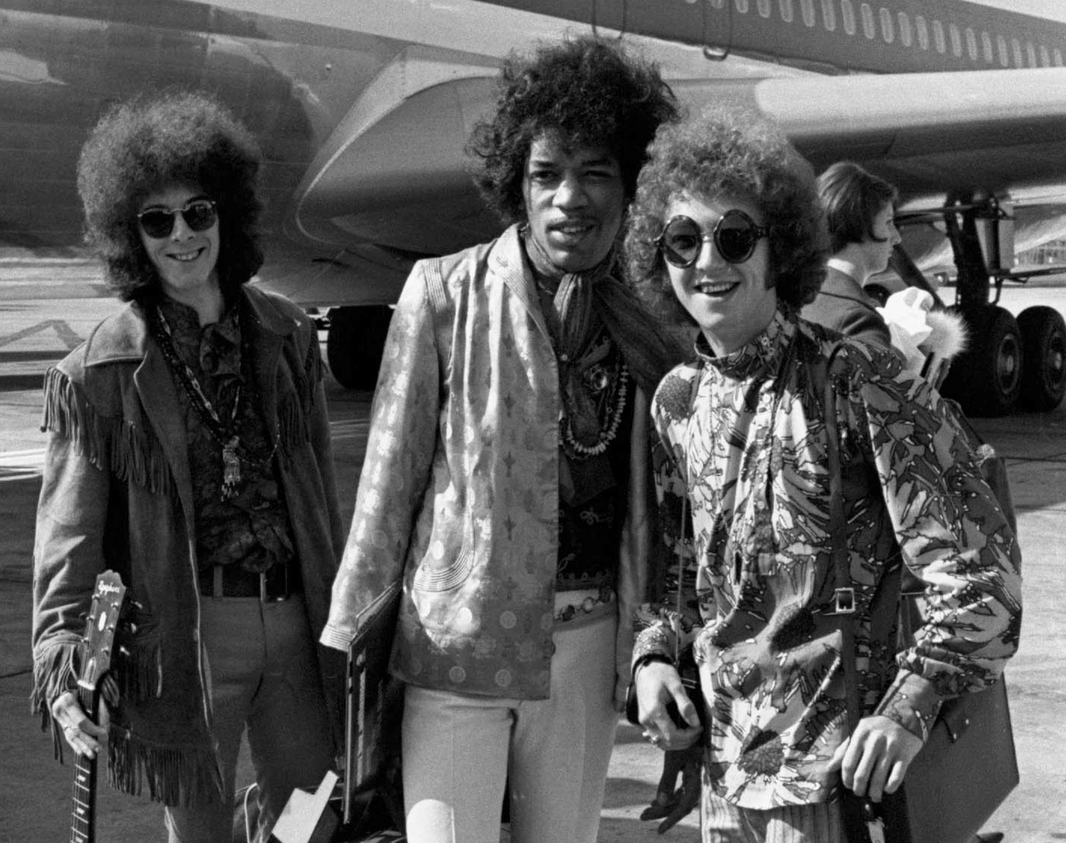 Her er The Jimi Hendrix Experience fotografert i 1967 - samme år som de utgav det banebrytende debutalbumet &quot;Are You Experienced&quot;. Jimi Hendrix i midten er omkranset av bassist Noel Redding og trommeslager Mitch Mitchell.