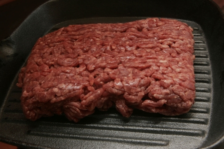 Frp advarer mot kjøttavgift: – Vanlige familier vil rammes hardt