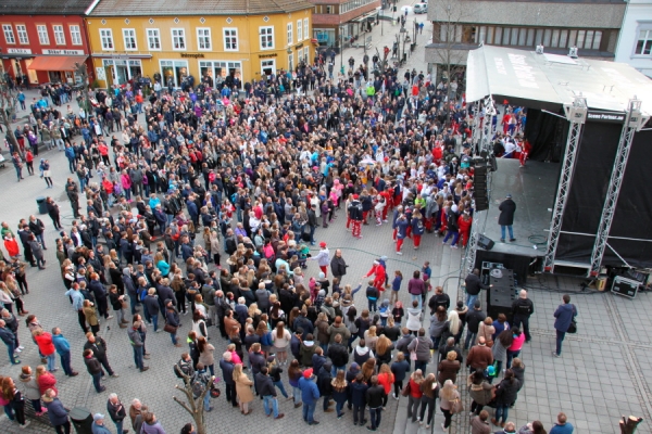 Russedåpen samlet mange